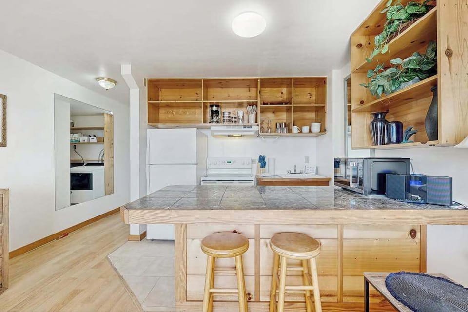 Prepare easy meals and gather comfortably in one convenient space.