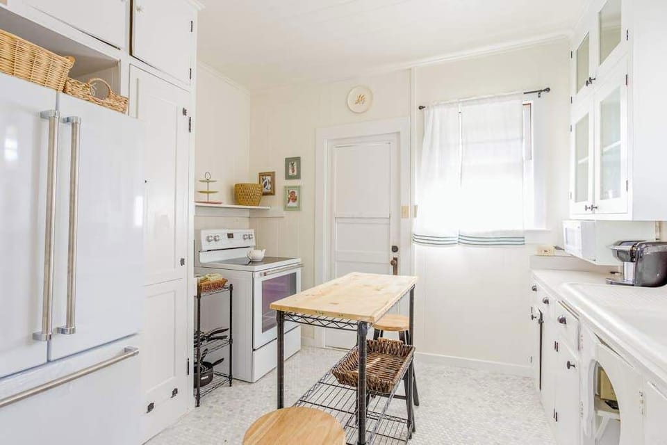 Fully equipped cottage kitchen makes every homemade meal easy and enjoyable together