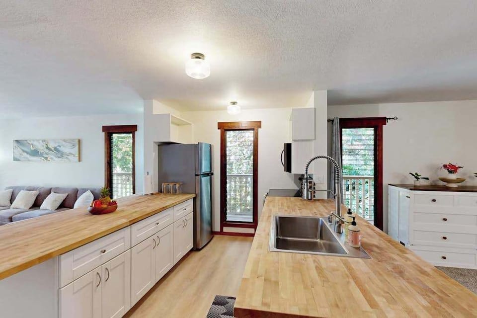 Fully equipped kitchen with everything you need
