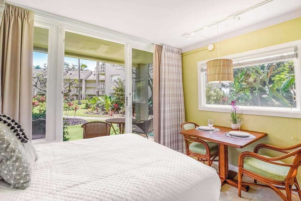 Wake Up In Tropical Serenity
