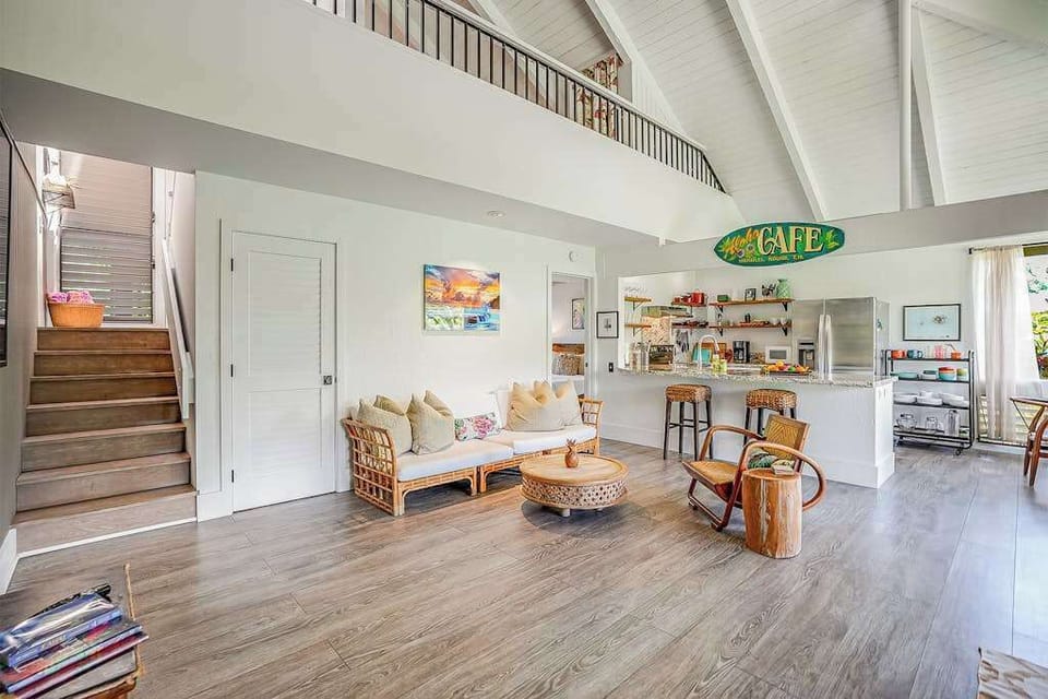 Spacious living area with vaulted ceilings