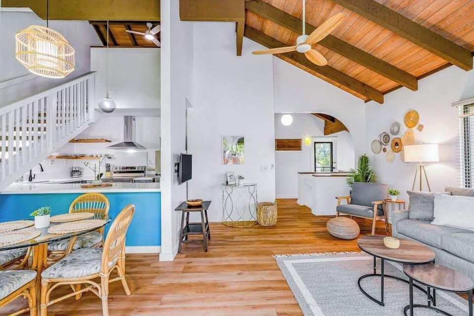 Open Dining Area With Soaring Ceilings