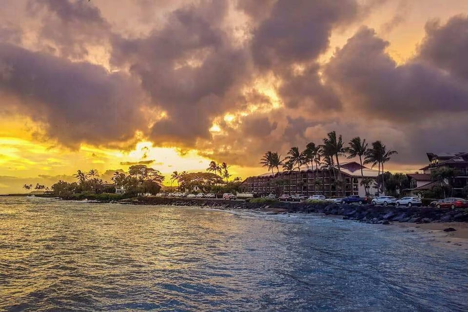 Golden Maui Sunset Magic