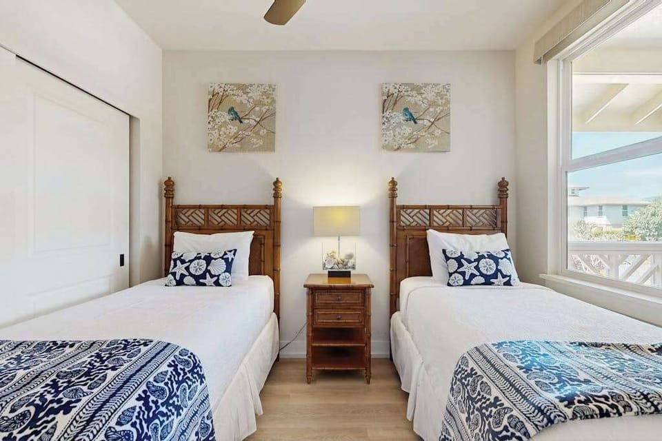 Comfortable Twin Room For Family Stays