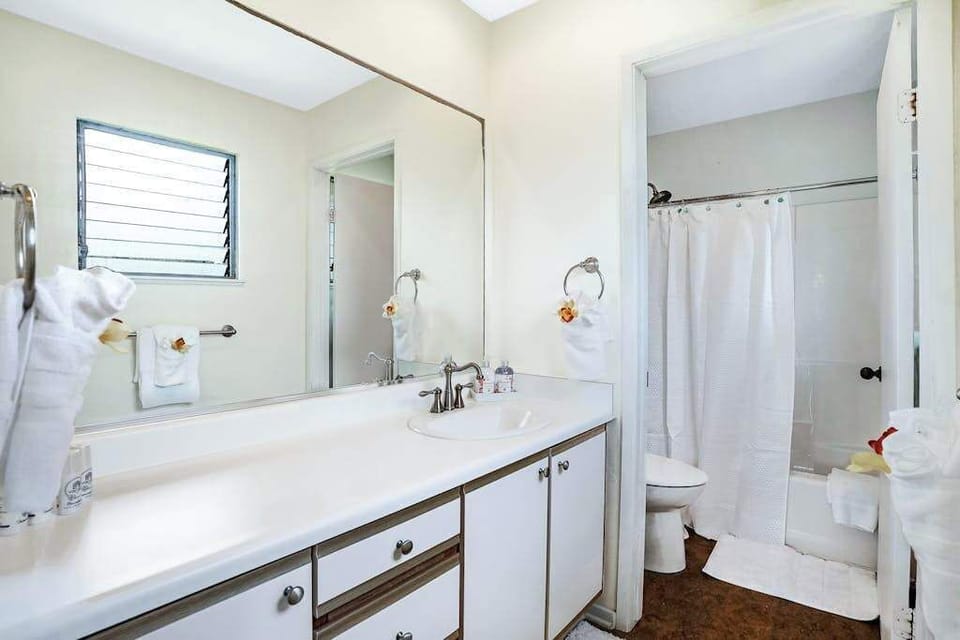Fresh Bathroom With Double Vanity