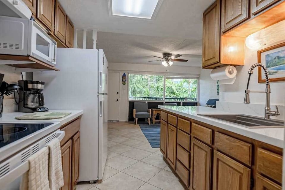 Fully Equipped Kitchen For Island Feasts