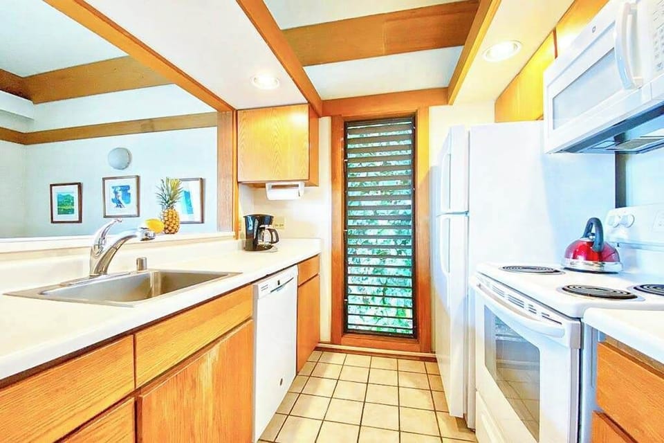Fully stocked kitchen to prepare home cooked meals.