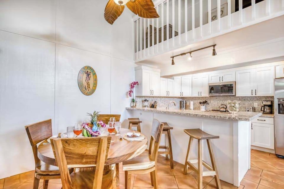 Dining Space adjacent to Kitchen Counter & Loft