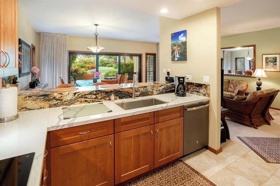 Granite Kitchen Made For Entertaining