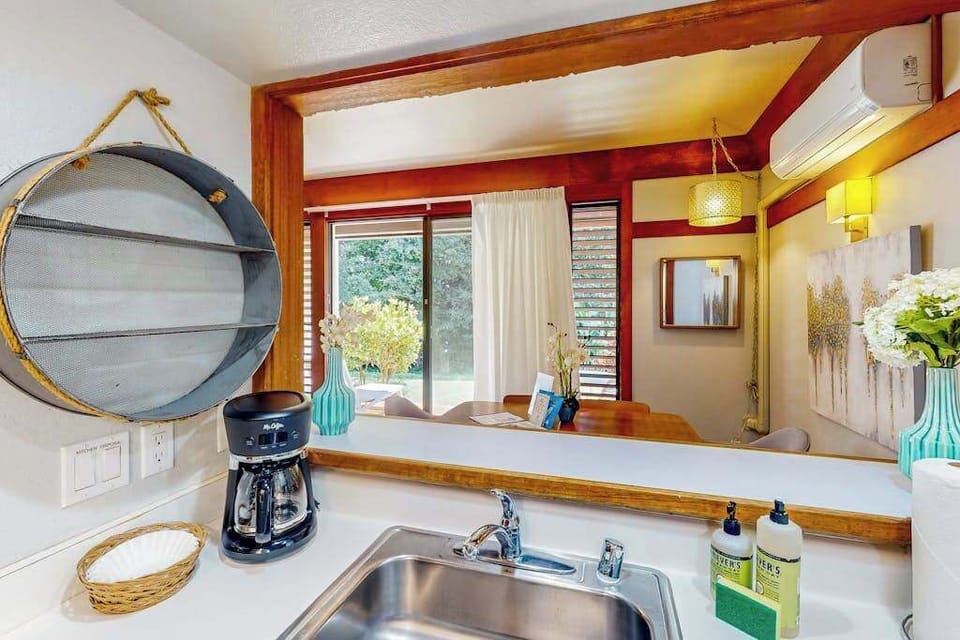 Fully stocked kitchen for a relaxing dinner in, after a long day.