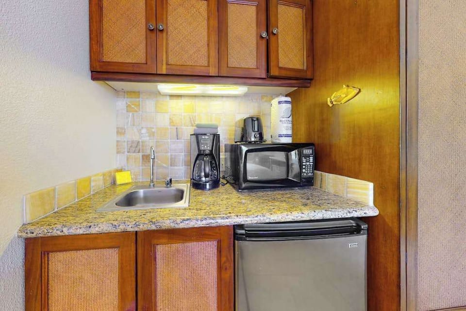 Convenient Kitchenette For Easy Meals
