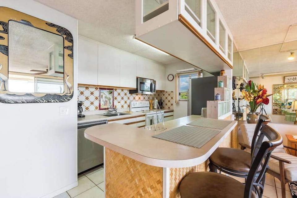 Fully Equipped Kitchen For Home Cooking