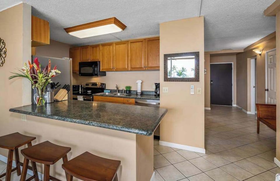 Fully equipped kitchen for easy home cooking