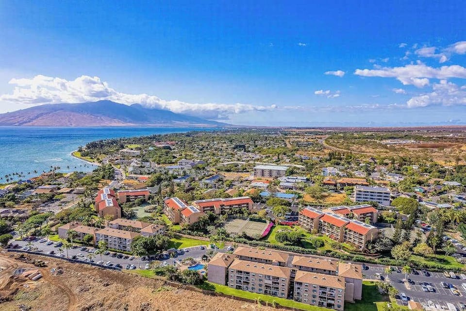 Sweeping Views Of Kihei Coastline