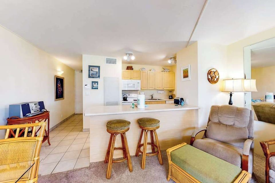 Open Kitchen For Easy Entertaining