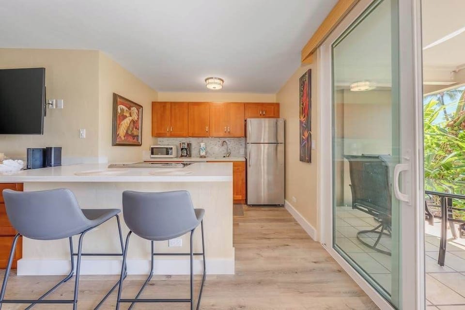 Fully equipped kitchen with everything you need to prepare your favorite meals.