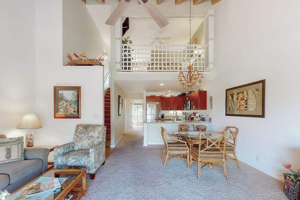 Bright Island Retreat With Lofted Ceilings