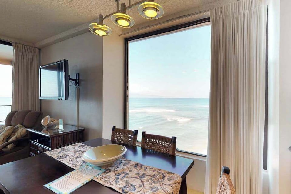 Oceanfront Dining With Picture Perfect Views