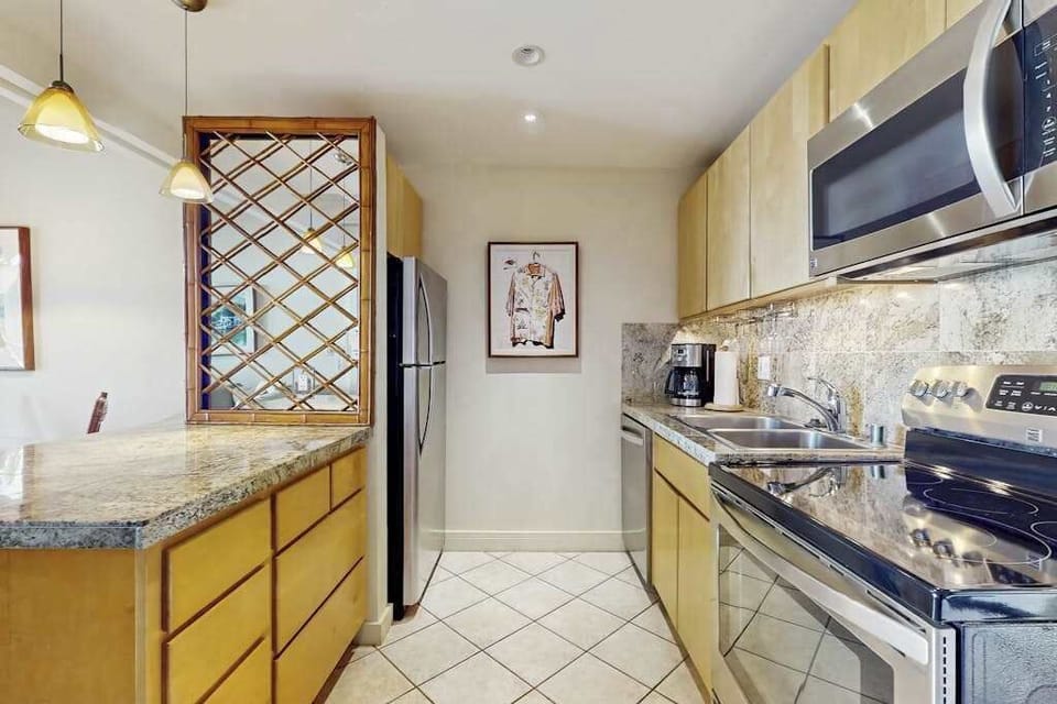 Modern Kitchen Designed For Easy Meals