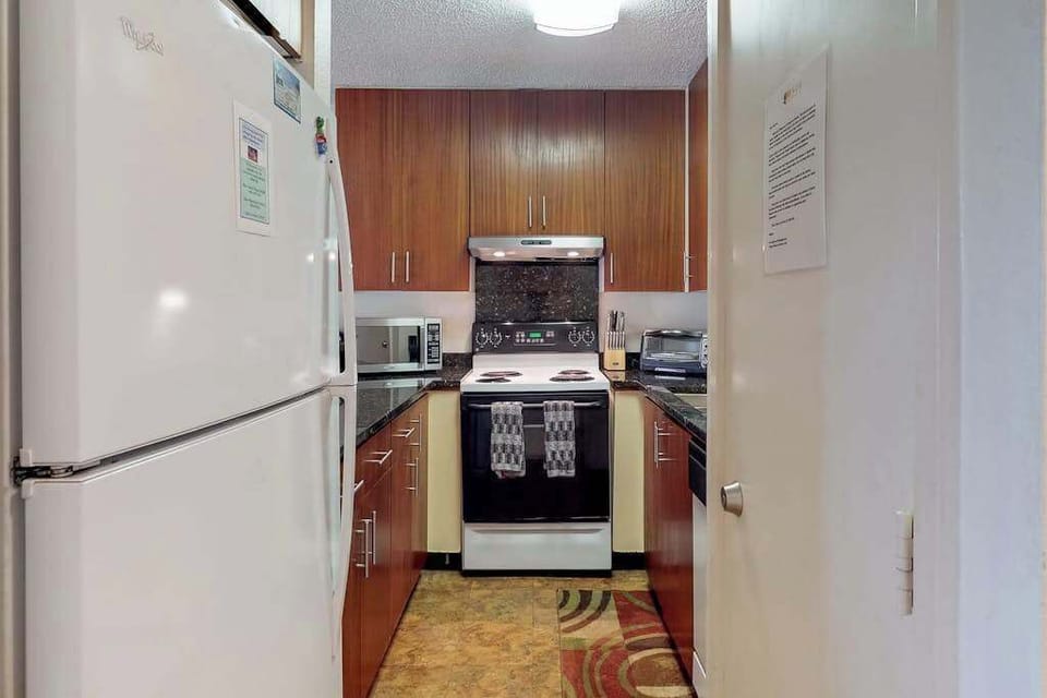 ull kitchen with everything needed for easy home cooking