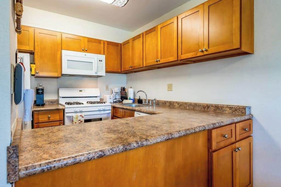 Breakfast Bar For Casual Dining