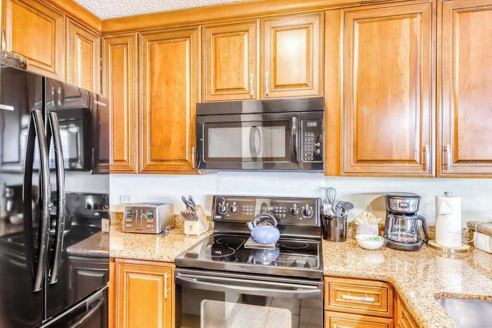 Fully Equipped Kitchen For Island Feasts
