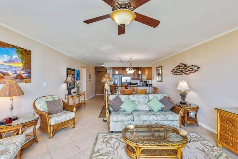 Spacious Coastal Living Made For Gathering