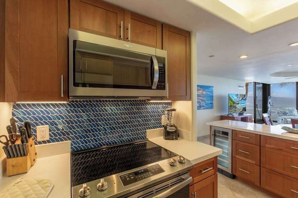 Cook With A View Of Paradise