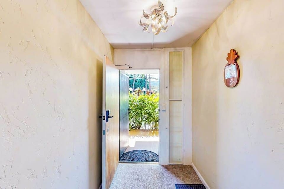 Welcoming Entry To Your Island Retreat