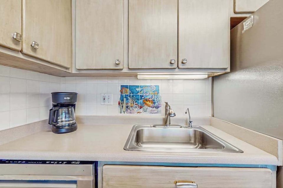 Warm Wood Coastal Kitchen