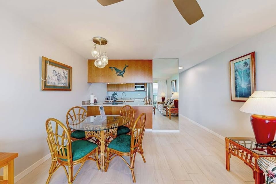 Sunny Dining Space For Memorable Island Meals
