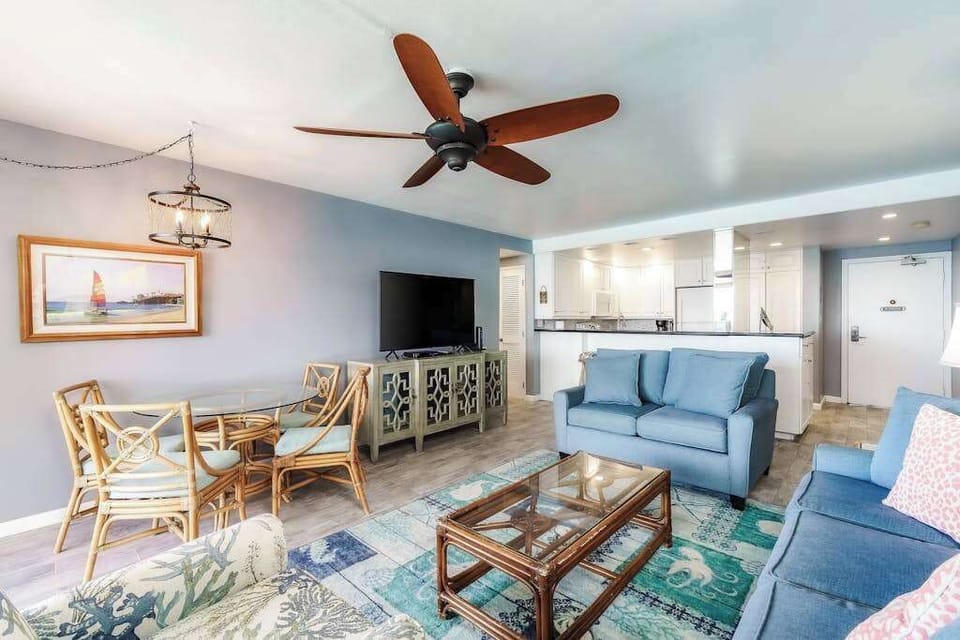 Dining room with seating for four.