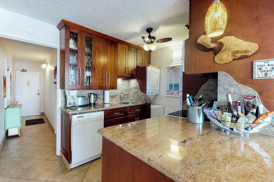 Chef's Kitchen With Premium Finishes