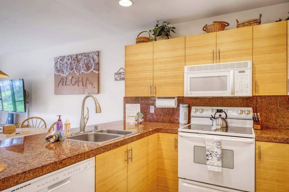 Fully Equipped Island Kitchen