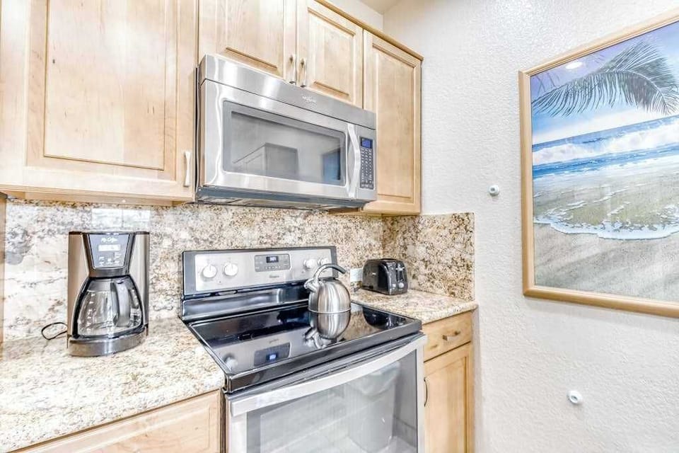 Well-appointed kitchen with everything needed for home cooking