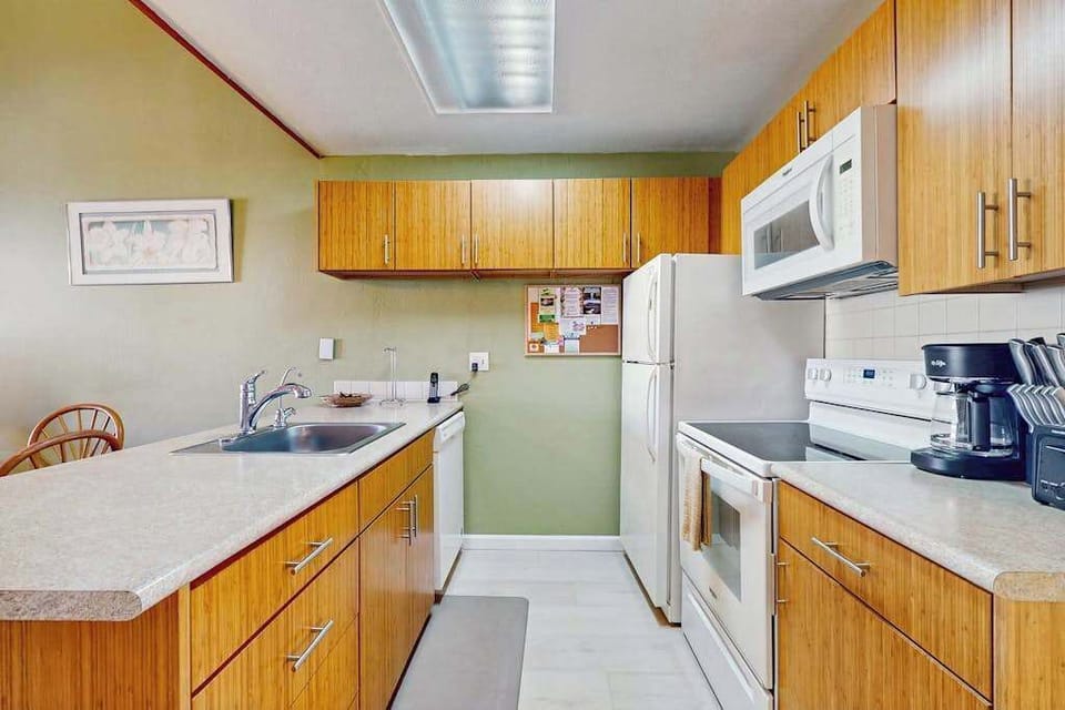 Fully Equipped Kitchen For Home Cooking