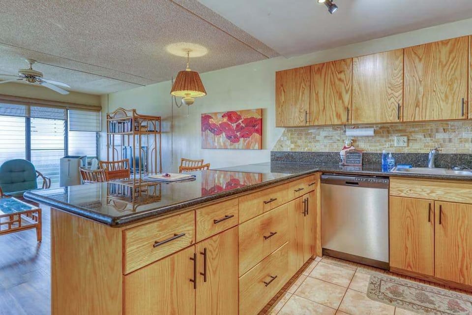 Spacious Kitchen For Home Cooking