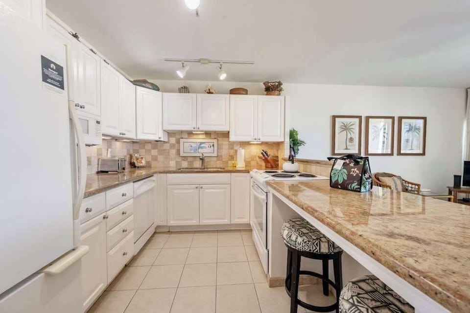 Spacious Kitchen For Family Feasts