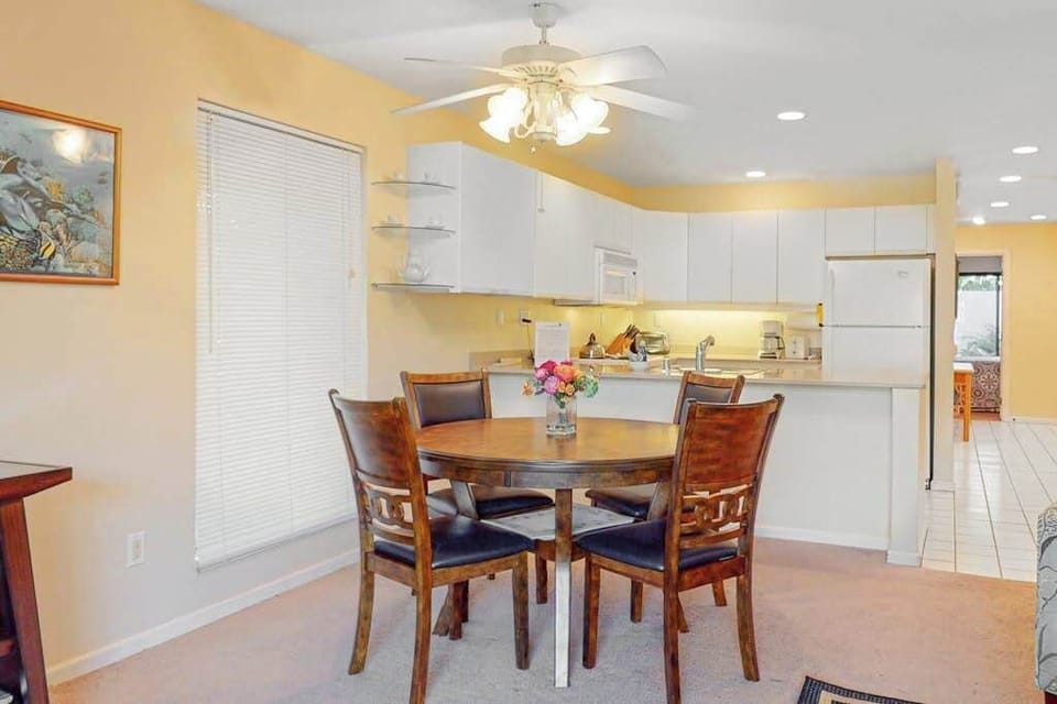 Open Dining Area For Gathering