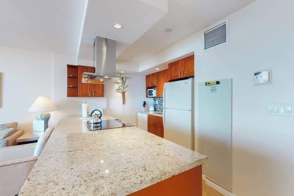 Chef Inspired Coastal Kitchen