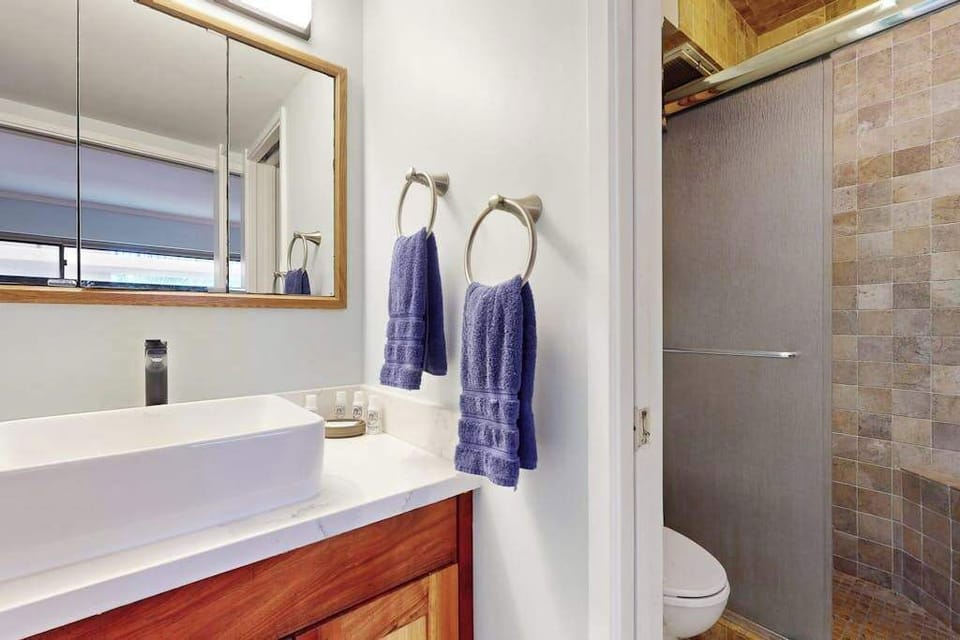Modern ensuite bathroom with stylish finishes