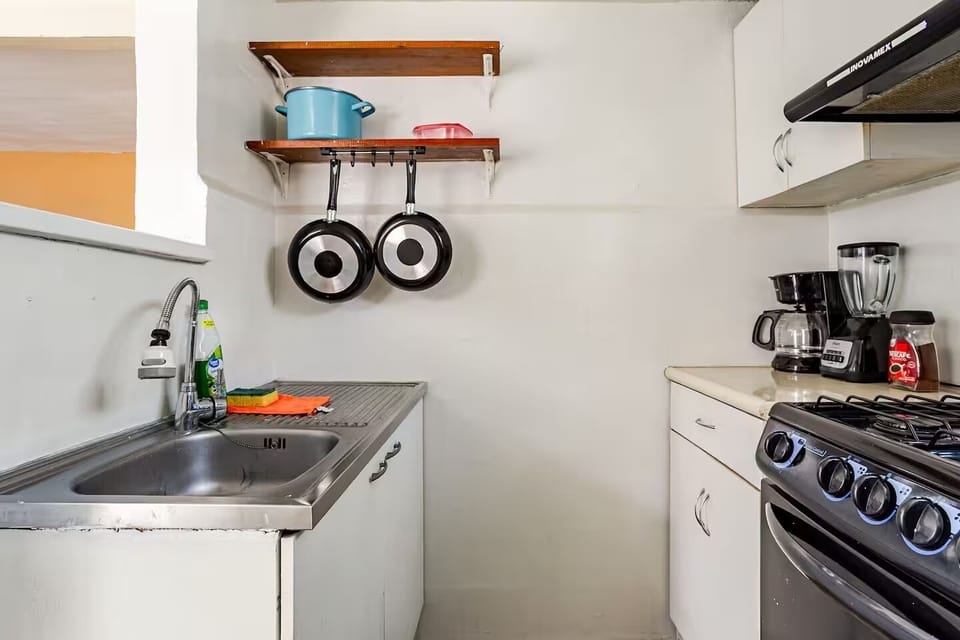 Apartment, 2 Bedrooms | Private kitchen | Full-size fridge, microwave, oven, stovetop
