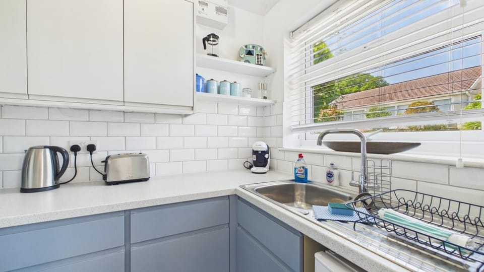Bayview 62 - 2 Bedroom Chalet - Bayview Oxwich (10687)