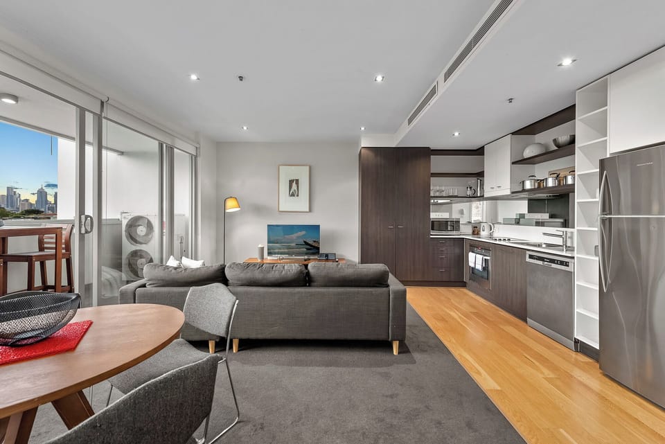 Comfort Apartment, Balcony | Living area | Smart TV