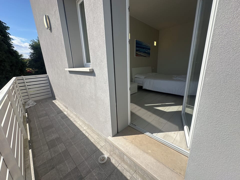 Standard Double Room | Terrace/patio