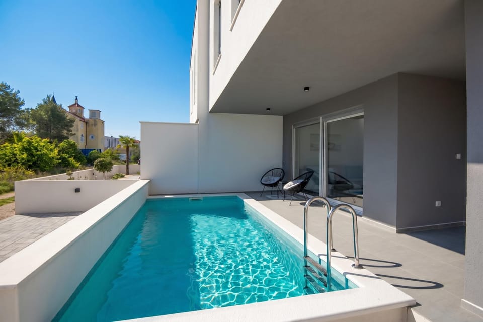Standard Villa, 3 Bedrooms, 2 Bathrooms (Pool Villa Pomalo) | Pool | Seasonal outdoor pool