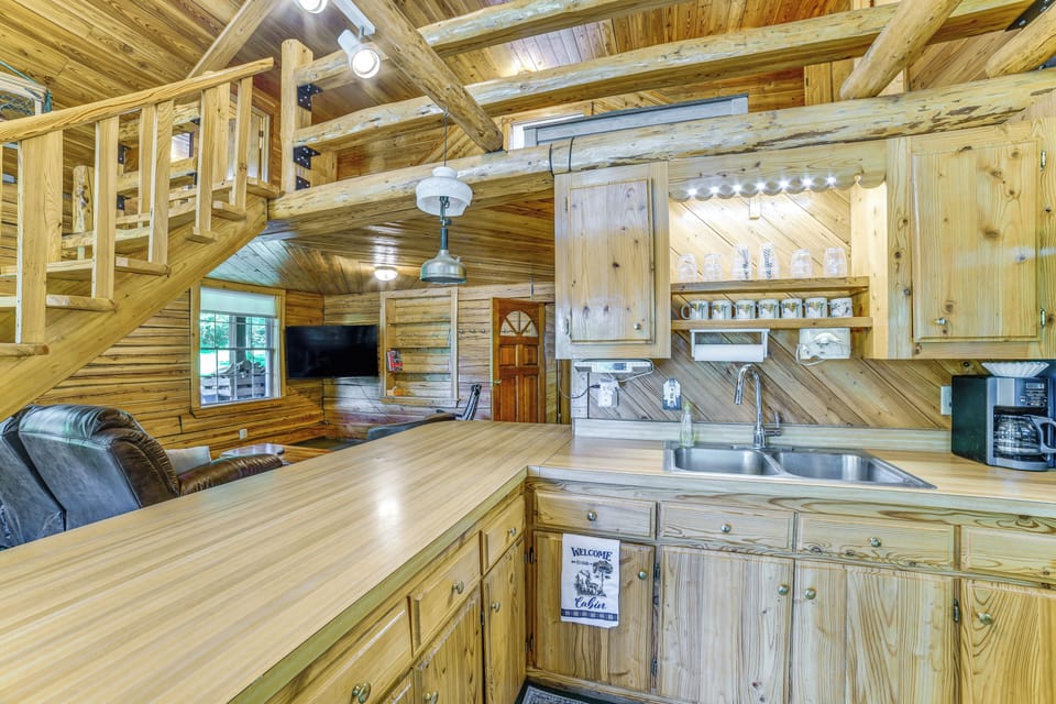 Kitchen | 1st Floor