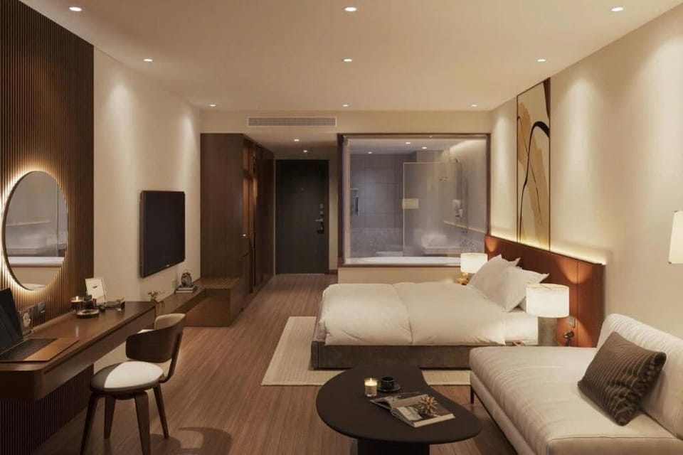 Premium bedding, minibar, desk, laptop workspace