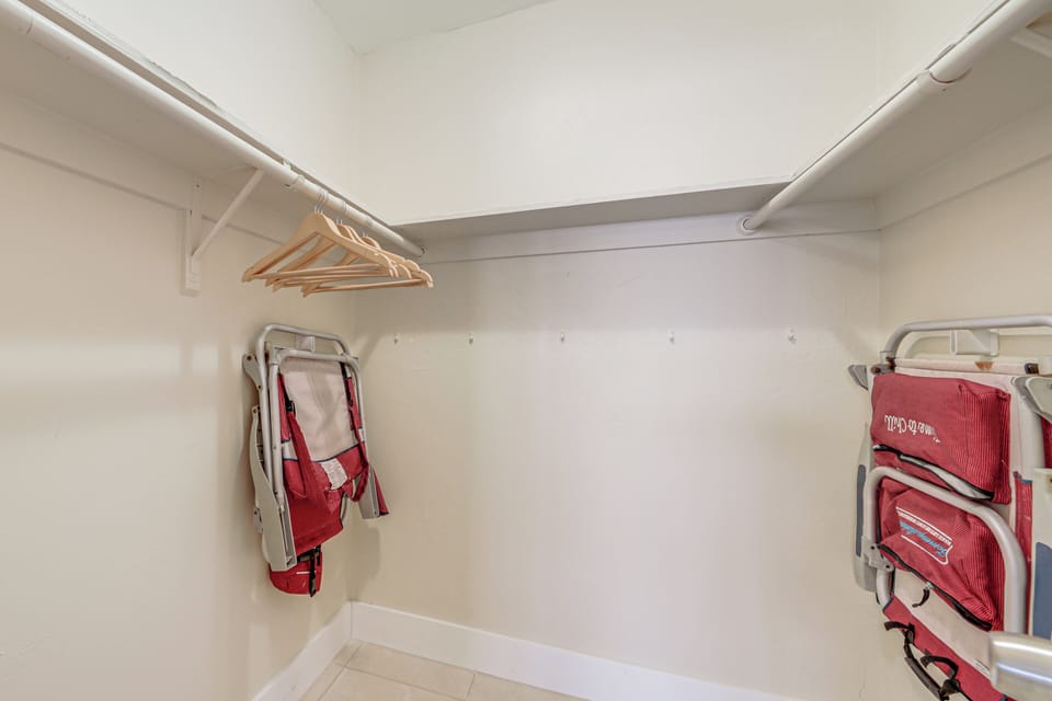 Closet