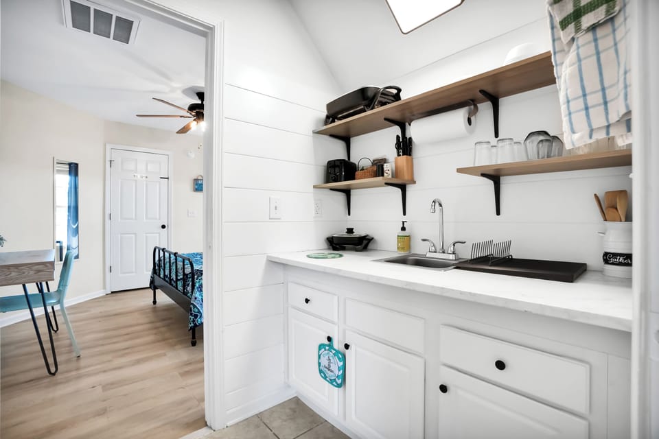 Kitchenette